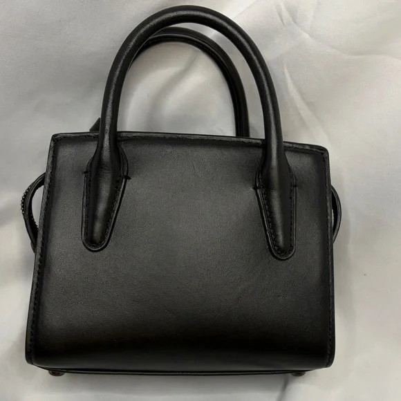 Coach Classic Black Leather mini bag - Picture 4 of 5